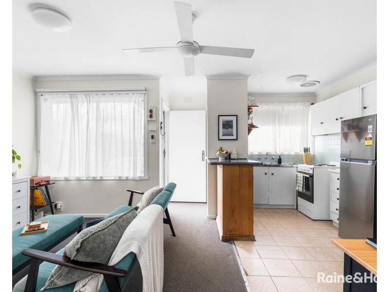 6/7 Gordon Street, Brunswick West VIC 3055