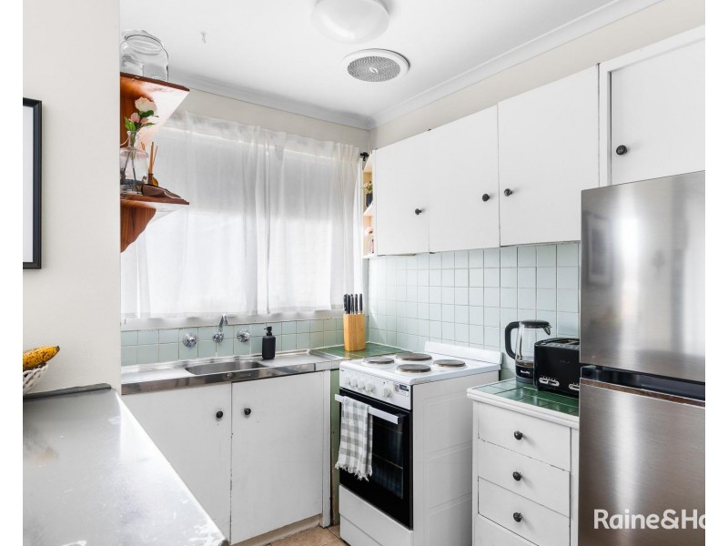 6/7 Gordon Street, Brunswick West VIC 3055