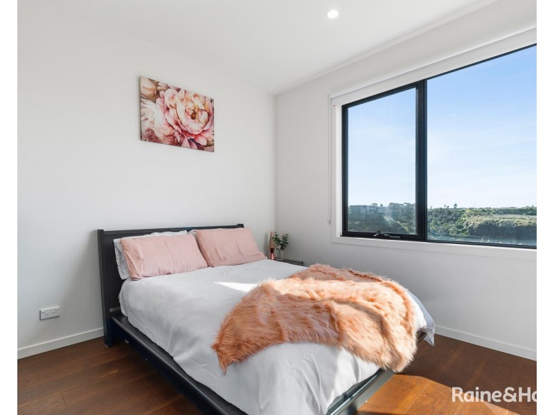 31 Shadowbox Court, Sunshine North VIC 3020