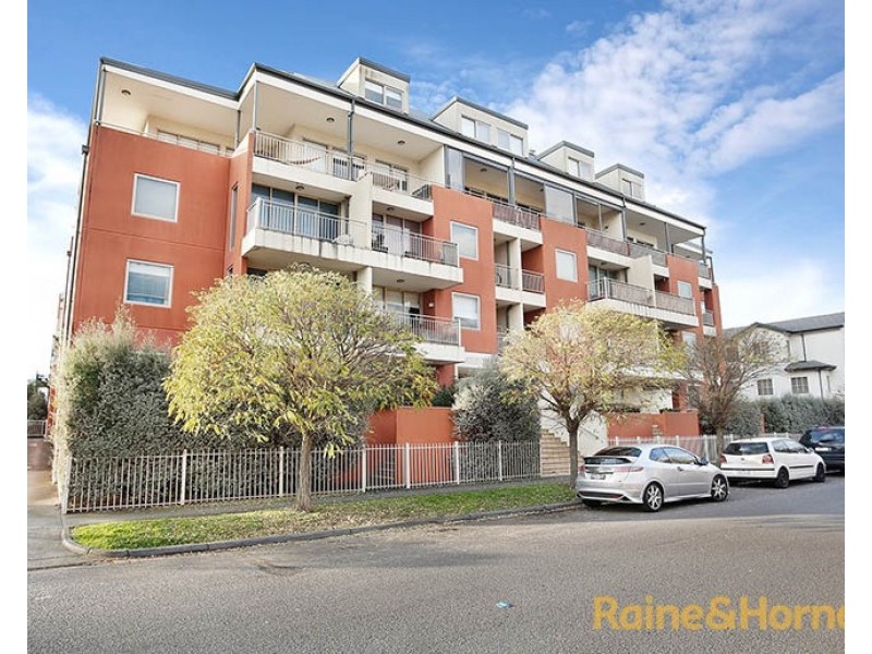 207/77 Village Way, Maribyrnong VIC 3032