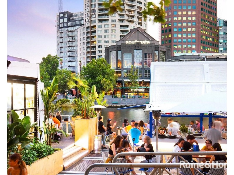 2009/7 Riverside Quay, Southbank VIC 3006
