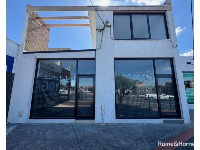 1&2/7 Military Road, Avondale Heights VIC 3034