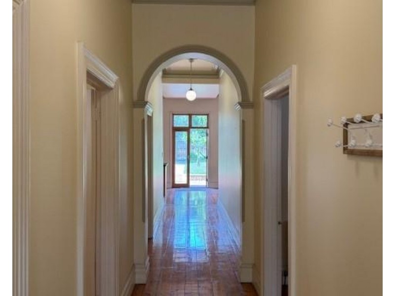 3 GLADSTONE STREET, Moonee Ponds VIC 3039