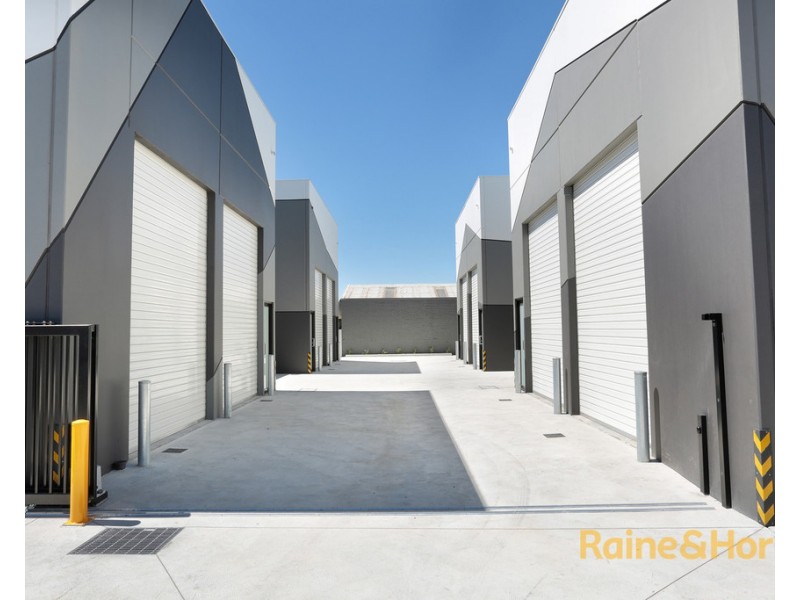 2/195 Roberts Road, Airport West VIC 3042