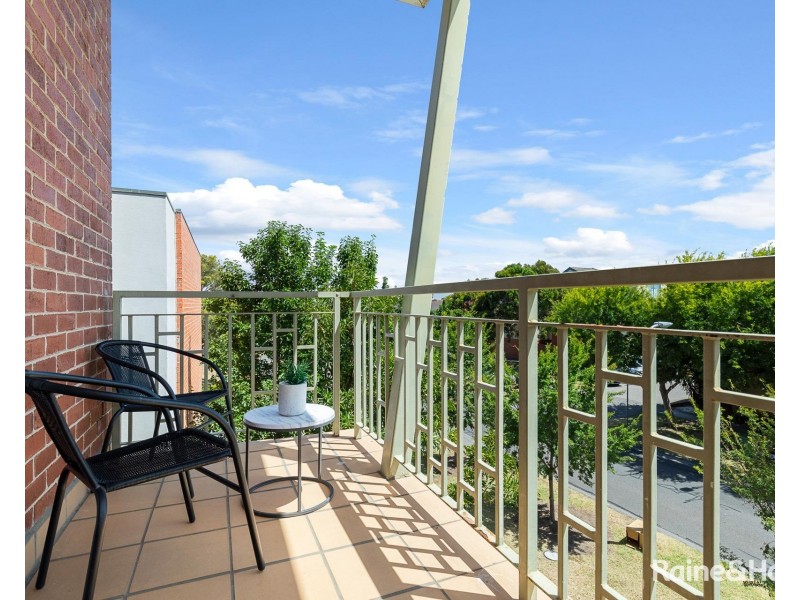 207 Gatehouse Place, Maribyrnong VIC 3032