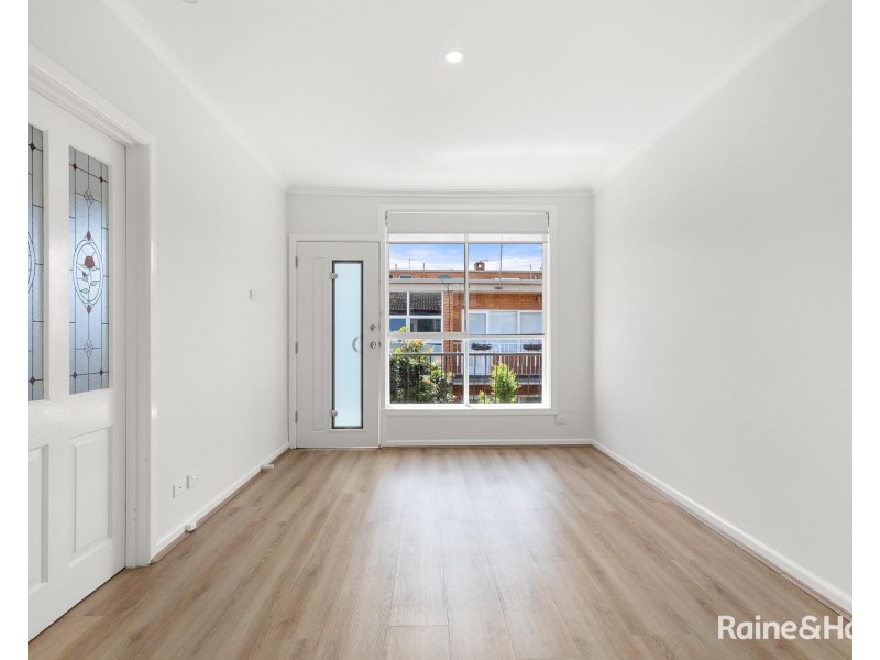 10/19 Kingsville St, Kingsville VIC 3012