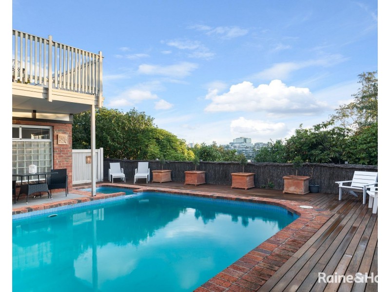 7 Angler Parade, Ascot Vale VIC 3032