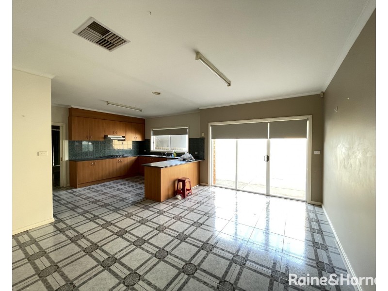 42 Garden Drive, Braybrook VIC 3019