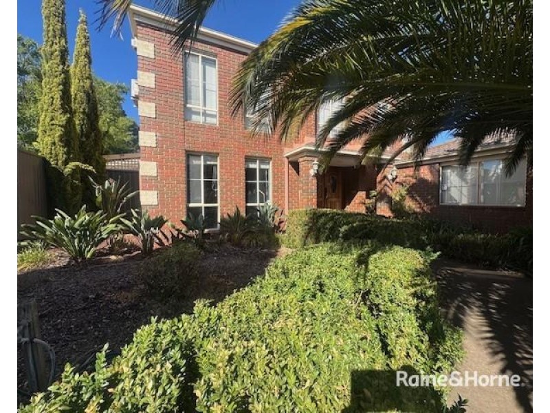 59 Delbridge Drive, Sydenham VIC 3037