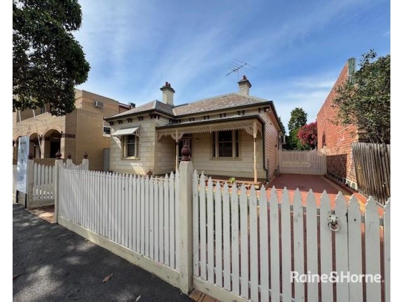 3 Gladstone Street, Moonee Ponds VIC 3039