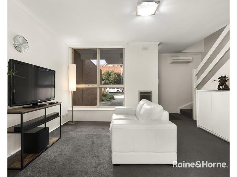 1/79 Wellington Street, Flemington VIC 3031
