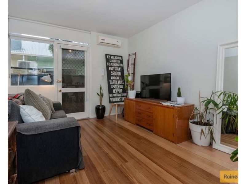 2/22 Princes Street, Flemington VIC 3031