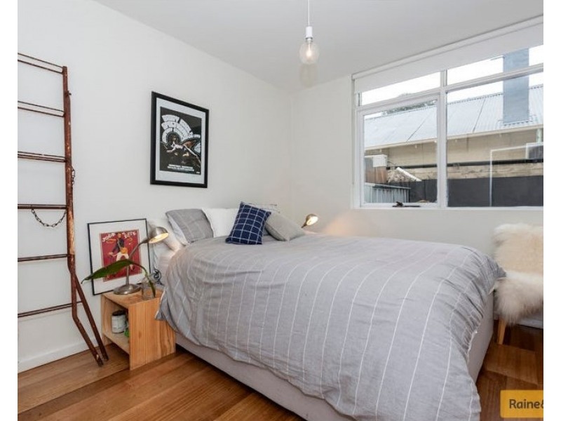 2/22 Princes Street, Flemington VIC 3031
