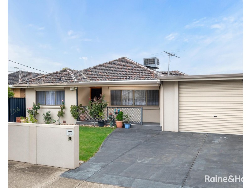 22 Fosters Road, Keilor Park VIC 3042