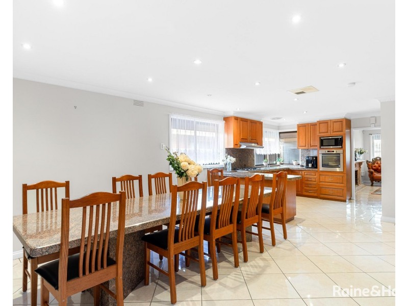 22 Fosters Road, Keilor Park VIC 3042