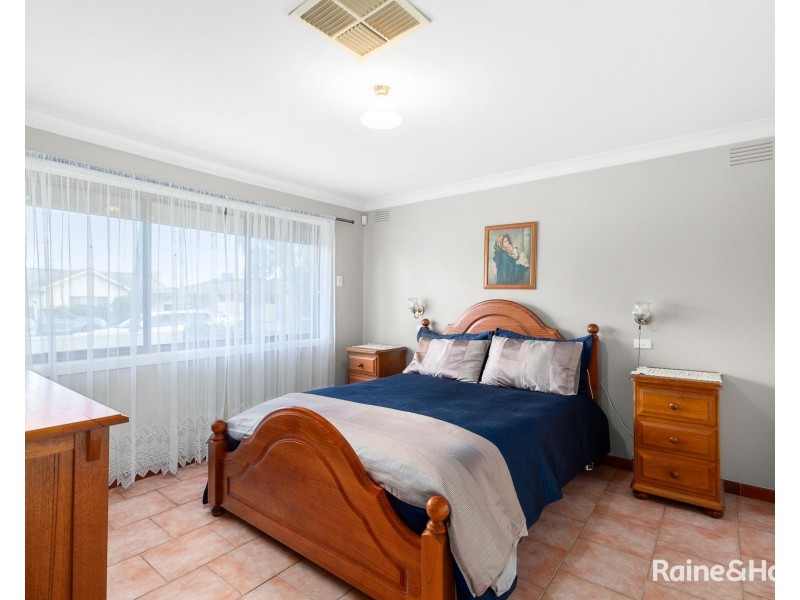 22 Fosters Road, Keilor Park VIC 3042