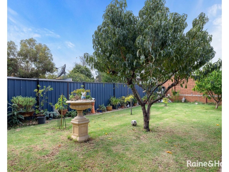 22 Fosters Road, Keilor Park VIC 3042