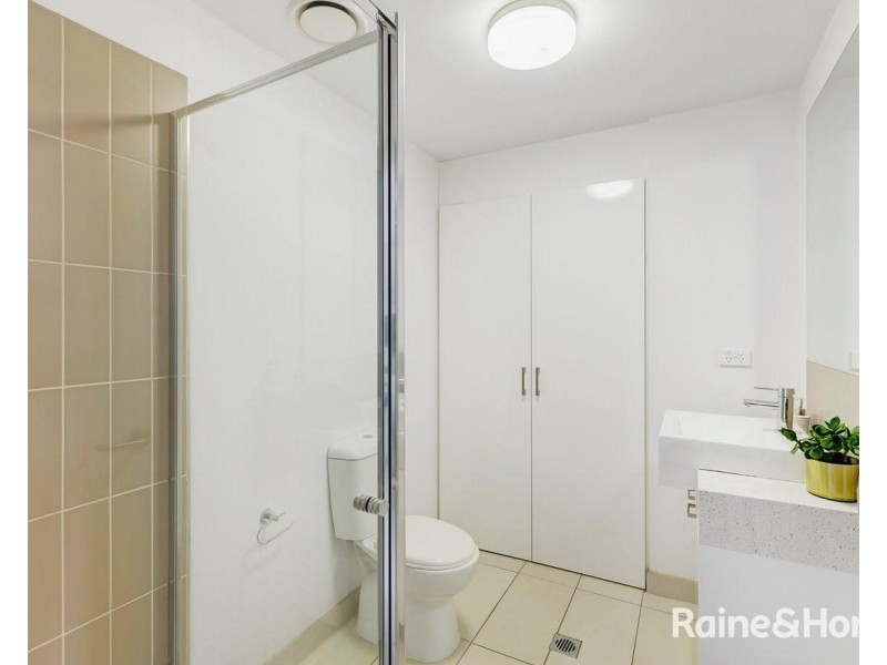 612/179 Boundary Road, North Melbourne VIC 3051