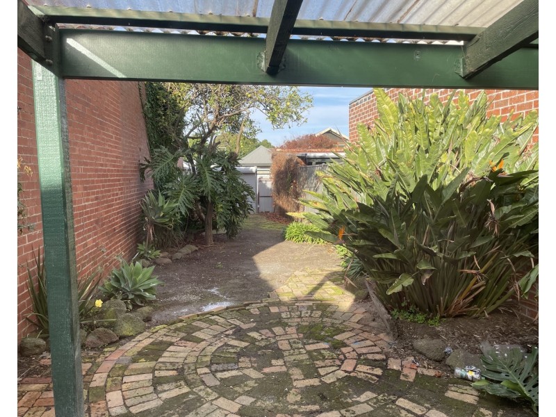 71 St Leonards Road, Ascot Vale VIC 3032