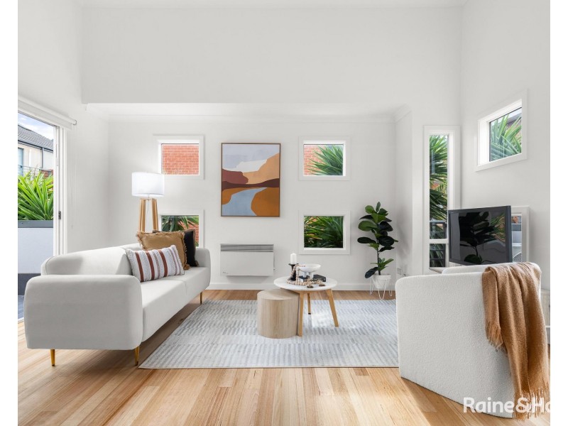 8 Gatehouse Place, Maribyrnong VIC 3032