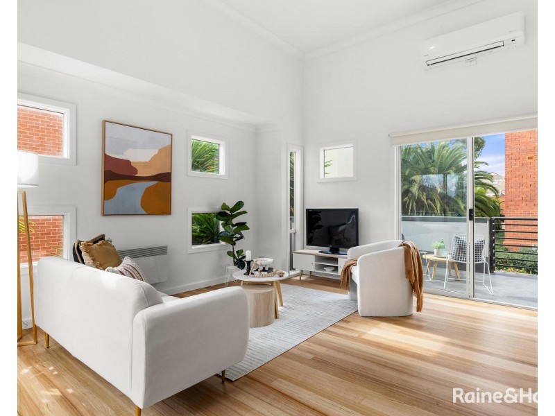 8 Gatehouse Place, Maribyrnong VIC 3032