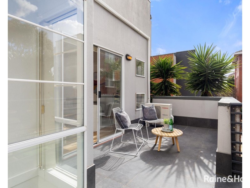 8 Gatehouse Place, Maribyrnong VIC 3032