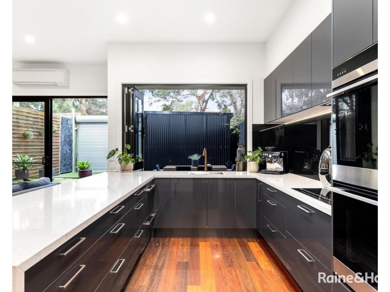 39 Charles Street, Ascot Vale VIC 3032