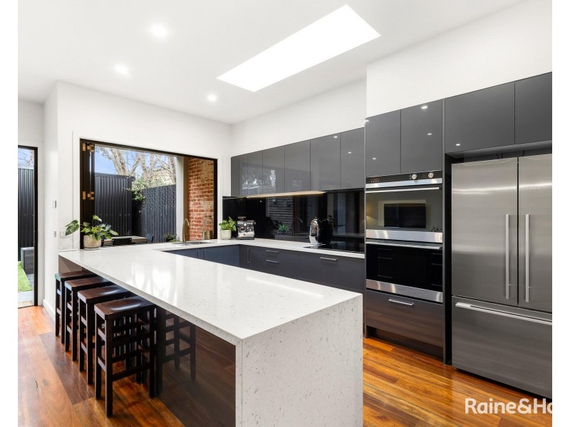 39 Charles Street, Ascot Vale VIC 3032