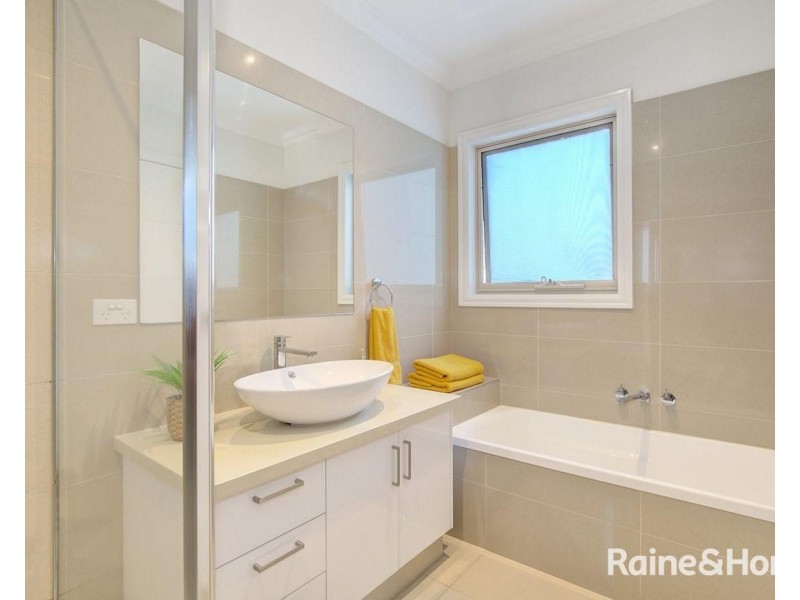 1c Newsom Street, Ascot Vale VIC 3032