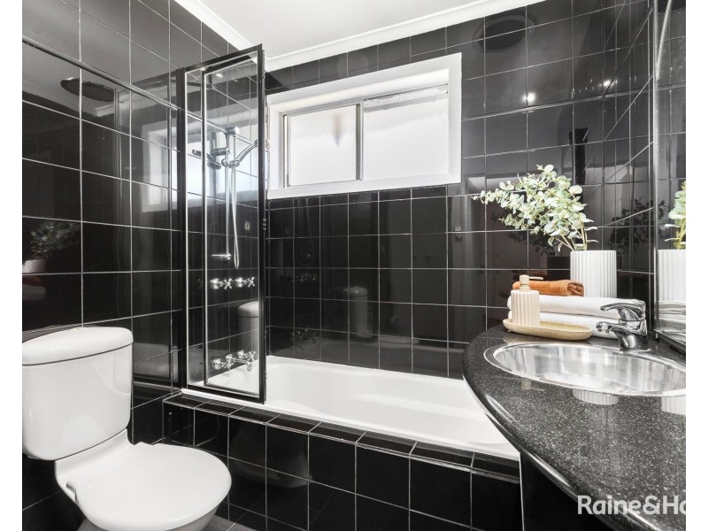 3/26 Irvine Crescent, Brunswick West VIC 3055