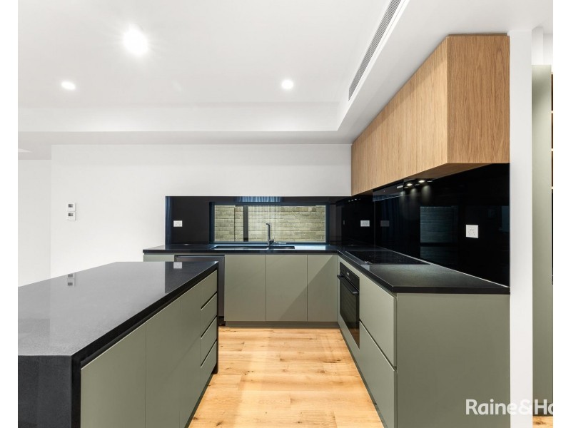 1/25 Pearl Street, Niddrie VIC 3042