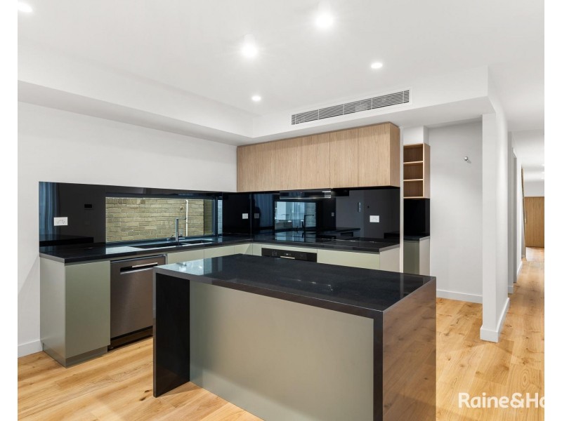 1/25 Pearl Street, Niddrie VIC 3042