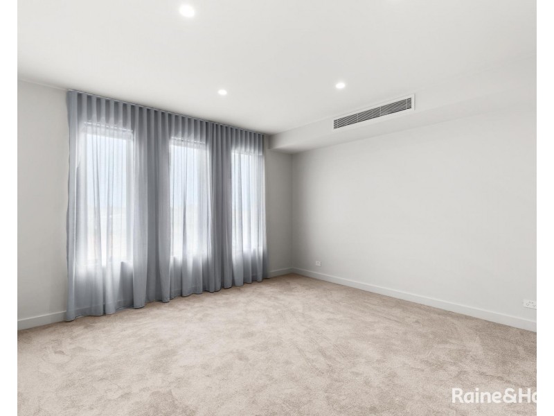 2/25 Pearl Street, Niddrie VIC 3042