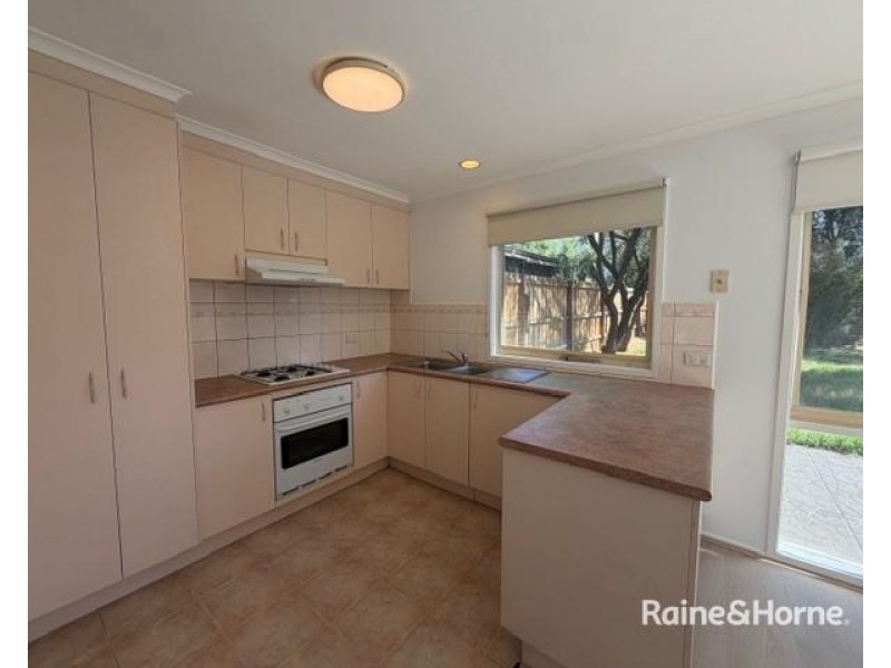 12 Halford Lane, Kensington VIC 3031