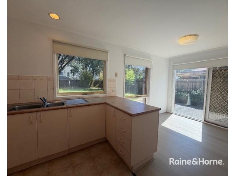 12 Halford Lane, Kensington VIC 3031