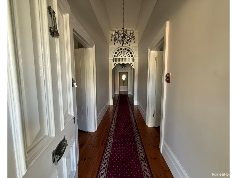 34 Grosvenor Street, Moonee Ponds VIC 3039