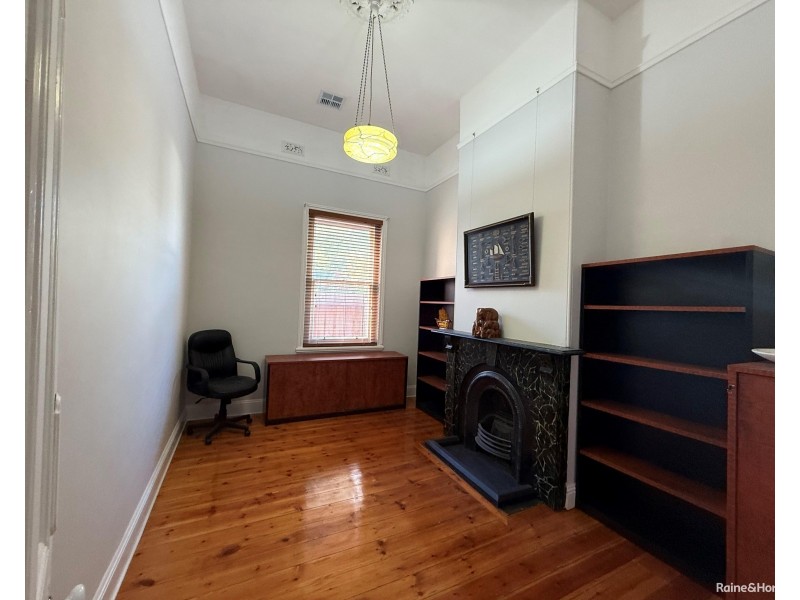 34 Grosvenor Street, Moonee Ponds VIC 3039
