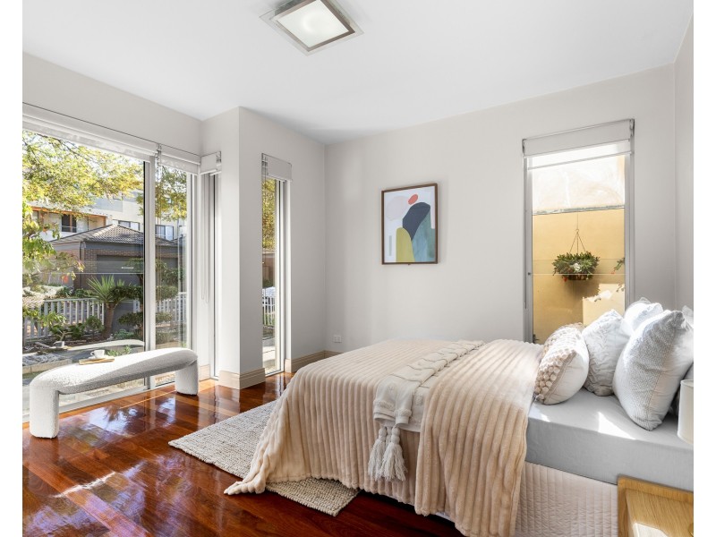 8 Sunset Place, Maribyrnong VIC 3032