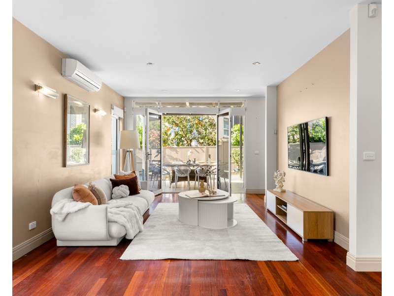 8 Sunset Place, Maribyrnong VIC 3032