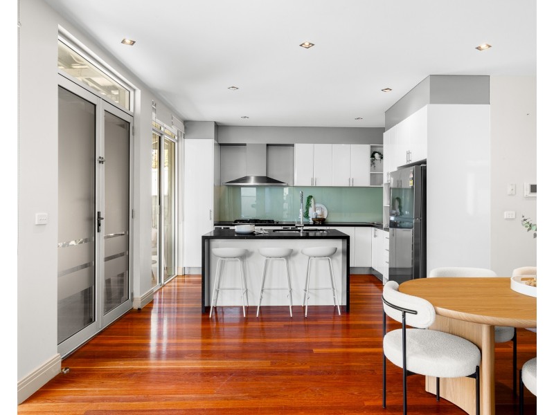 8 Sunset Place, Maribyrnong VIC 3032