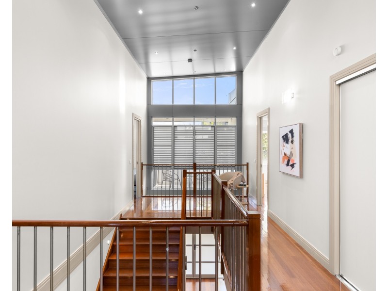 8 Sunset Place, Maribyrnong VIC 3032