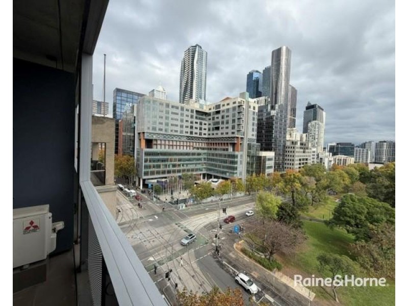 613/17 Singers Lane, Melbourne VIC 3000