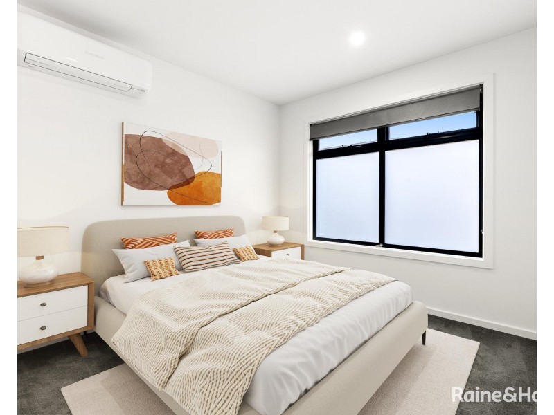 1/96 Snell Grove, Oak Park VIC 3046