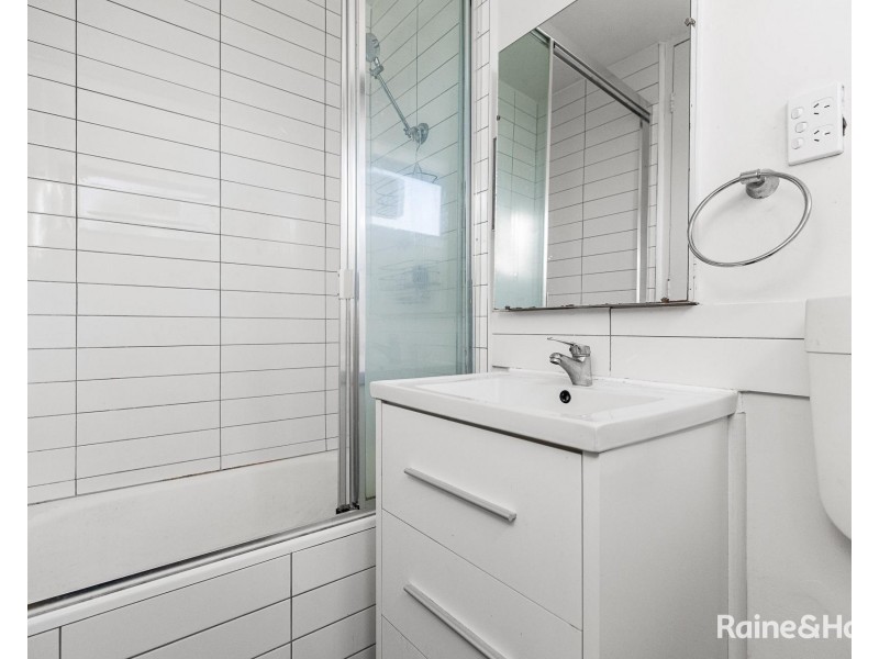 4/29 Raleigh Street, Essendon VIC 3040