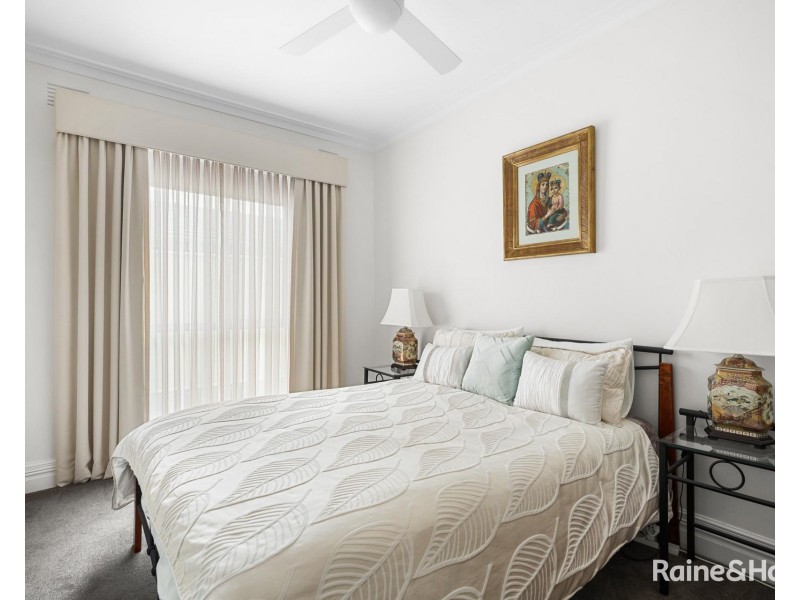 59 Donald Street, Brunswick VIC 3056
