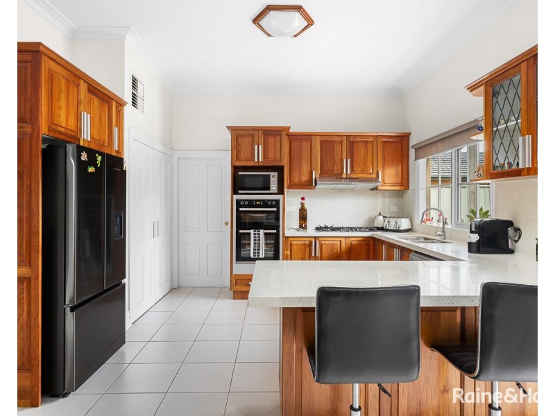 59 Donald Street, Brunswick VIC 3056