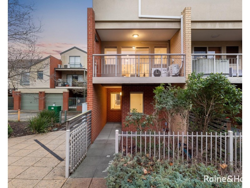 9 Ribbony Walk, Maribyrnong VIC 3032
