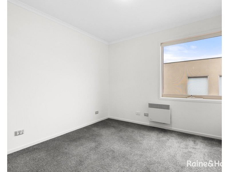 9 Ribbony Walk, Maribyrnong VIC 3032