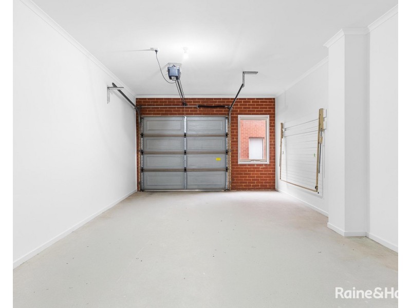 9 Ribbony Walk, Maribyrnong VIC 3032
