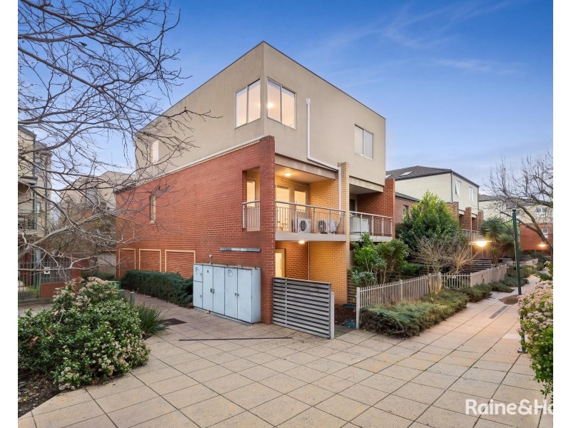 9 Ribbony Walk, Maribyrnong VIC 3032